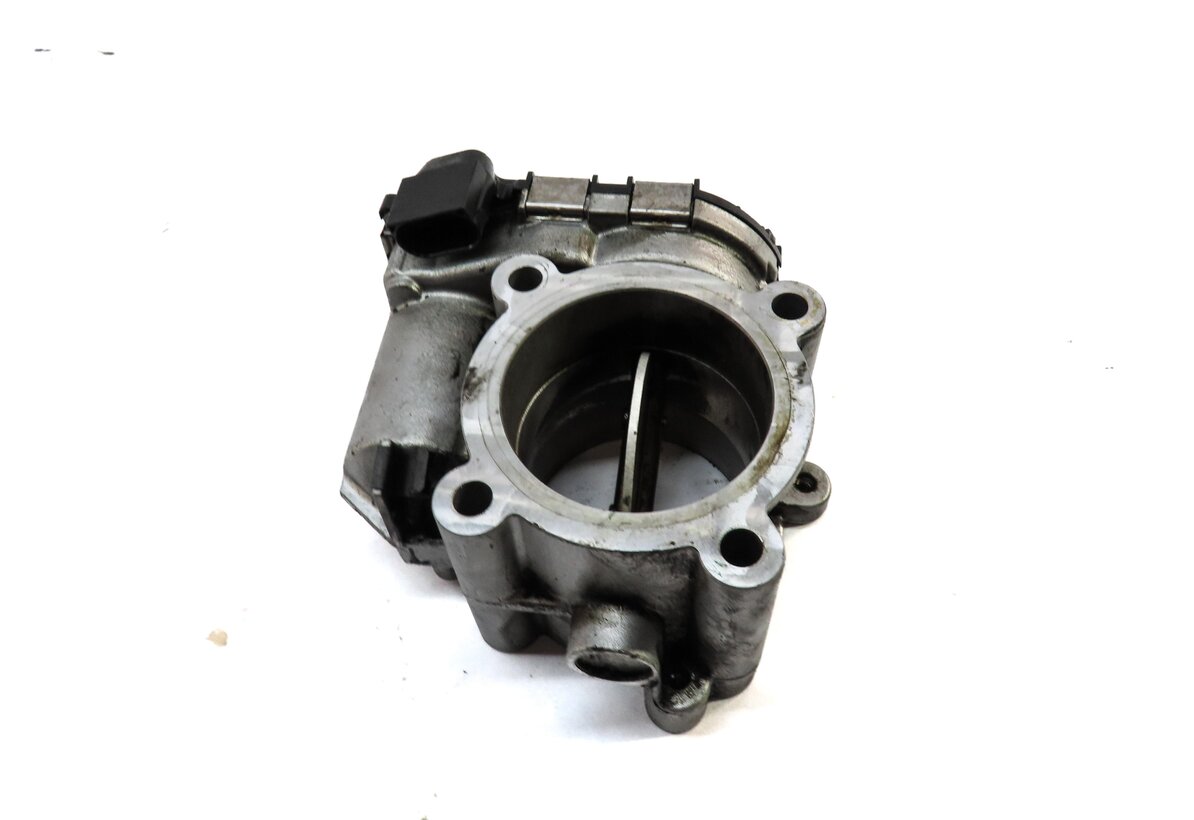 Thumbnail 3: 07-17 MERCEDES E GL ML S R (W164 W166 W212 X164 X166) 3.0L DIESEL THROTTLE BODY