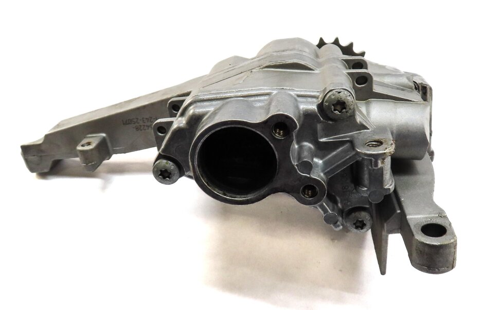 Thumbnail 5: 2012 MERCEDES ML350 (W166) 3.0L DIESEL OM642 ENGINE OIL PUMP 6421802801