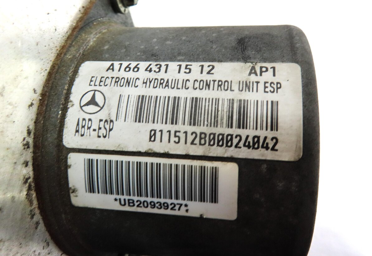 Thumbnail 6: 2012-2013 MERCEDES GL ML CLASS (W166 X166) ABS ANTI LOCK BRAKE PUMP w/ MODULE