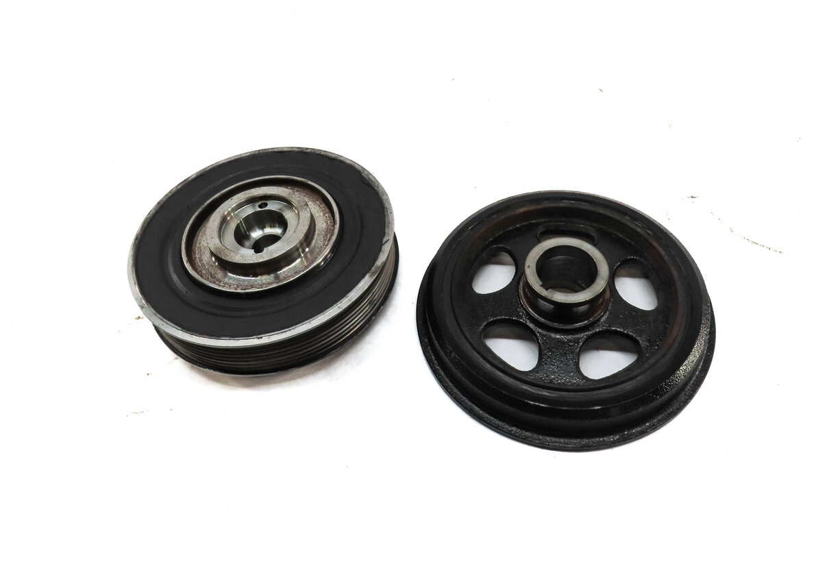 Thumbnail 2: 12-16 MERCEDES GL350 GLE350D GLS350D ML350 (W166 X166) DIESEL HARMONIC BALANCER