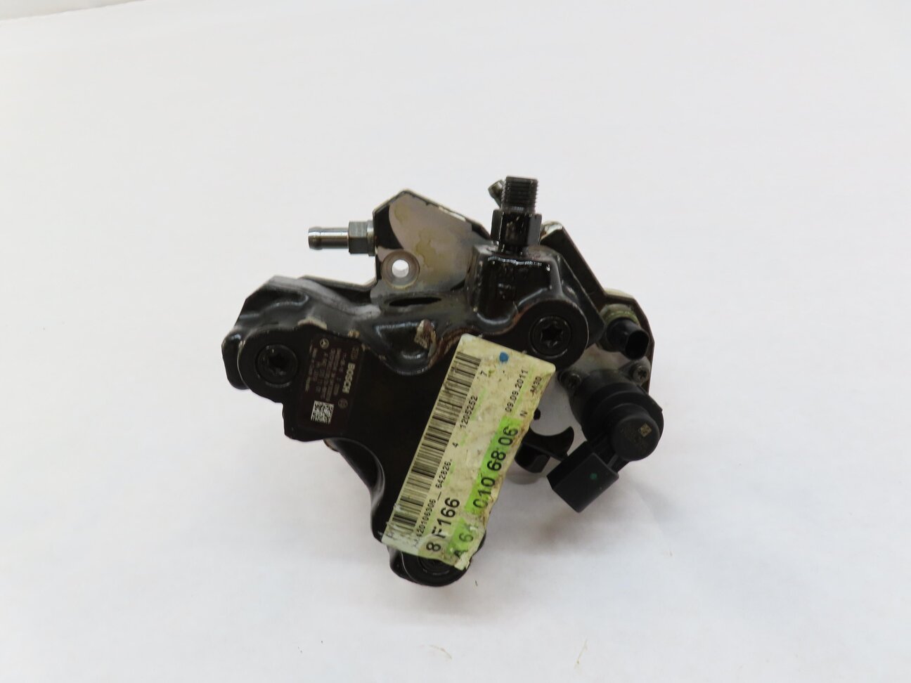 Thumbnail 4: 12-17 MERCEDES GL350 GLE350D ML350 S350 (W166 W221) DIESEL MECHANICAL FUEL PUMP