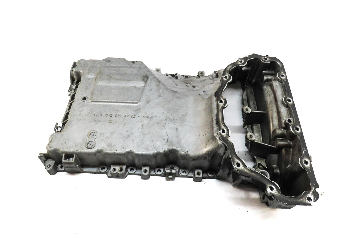 Thumbnail 2: 12-17 MERCEDES GL350 GLE350D GLS350D ML350 (W166 X166) DIESEL - UPPER OIL PAN
