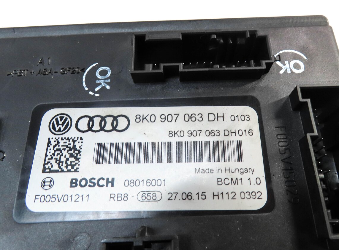 Thumbnail 14: 2016 AUDI A4 A5 (B8 8K 8T) 2.0L CAED ENGINE BODY MODULE SPEEDOMETER LOCK KEY SET