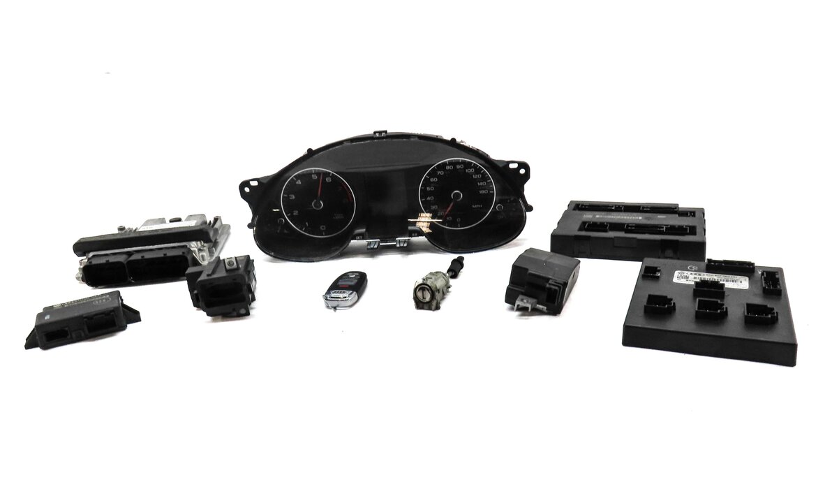 Thumbnail 3: 2016 AUDI A4 A5 (B8 8K 8T) 2.0L CAED ENGINE BODY MODULE SPEEDOMETER LOCK KEY SET
