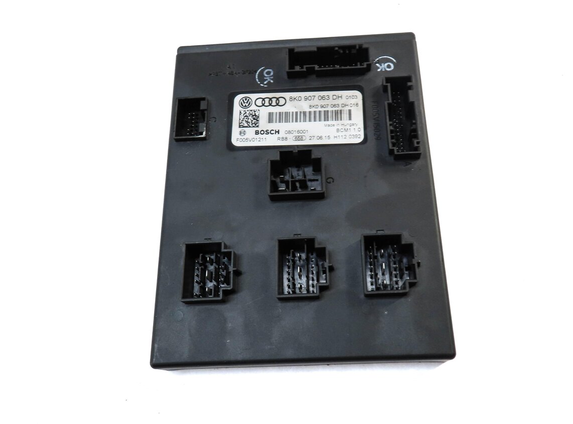 Thumbnail 5: 2016 AUDI A4 A5 (B8 8K 8T) 2.0L CAED ENGINE BODY MODULE SPEEDOMETER LOCK KEY SET