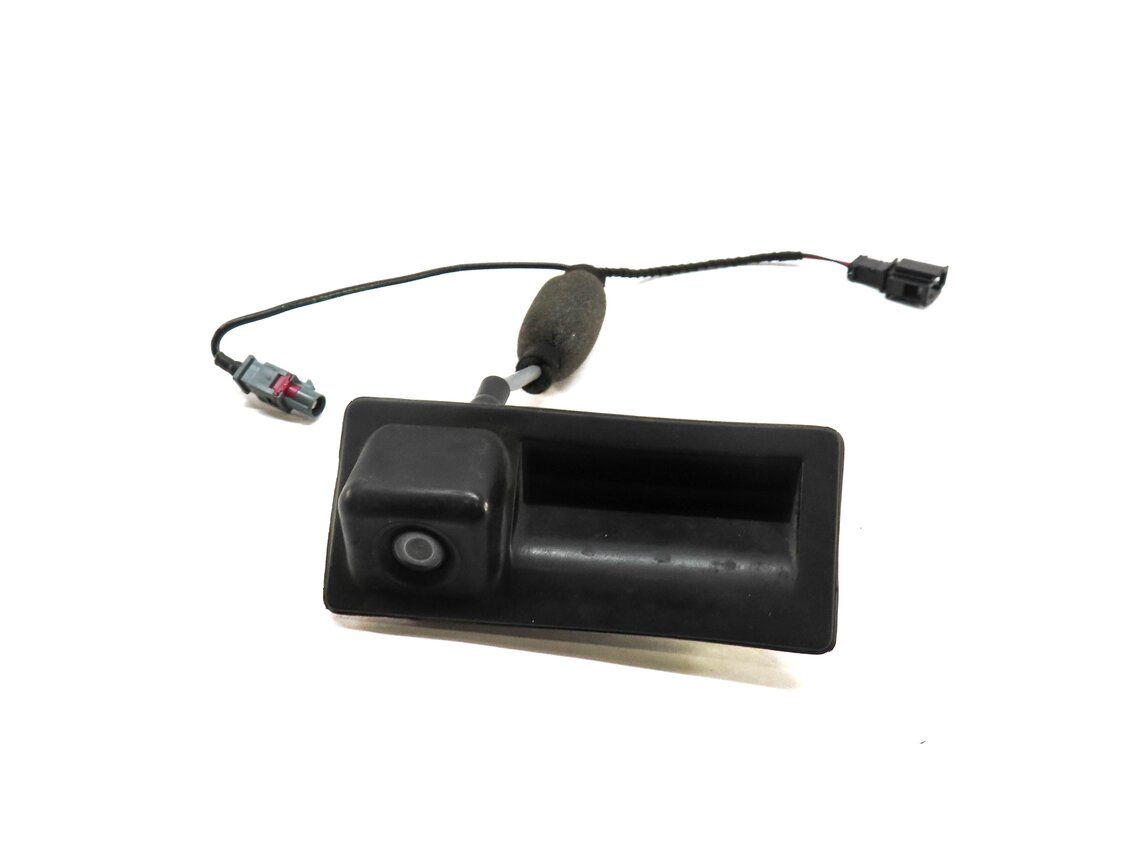 Thumbnail 1: 08-17 AUDI A3 S3 A4 S4 A5 S5 A7 Q5 (B8 8K 8T 8R 8V) REAR TRUNK HANDLE w/ CAMERA