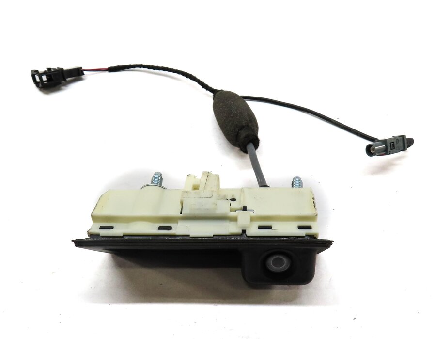 Thumbnail 4: 08-17 AUDI A3 S3 A4 S4 A5 S5 A7 Q5 (B8 8K 8T 8R 8V) REAR TRUNK HANDLE w/ CAMERA