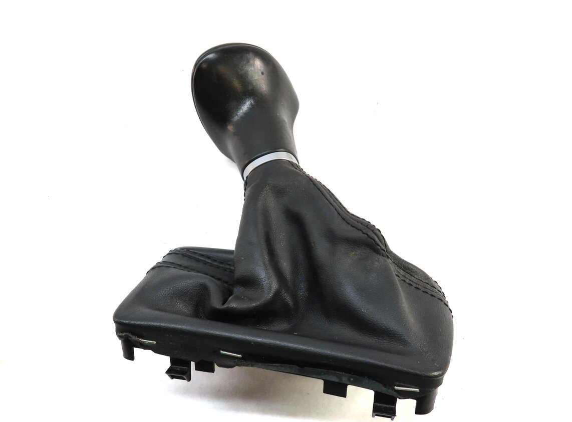 Thumbnail 5: 2016 AUDI A4 B8 8K FRONT CENTER CONSOLE SHIFT SHIFTER KNOB w/ BOOT SILVER BLACK