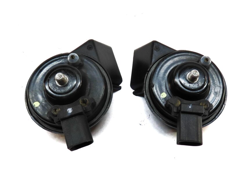 Thumbnail 3: 2008-2017 AUDI A4 A5 S4 S5 Q5 (B8 8K 8R 8T) HIGH & LOW TONE SAFETY HORN SET