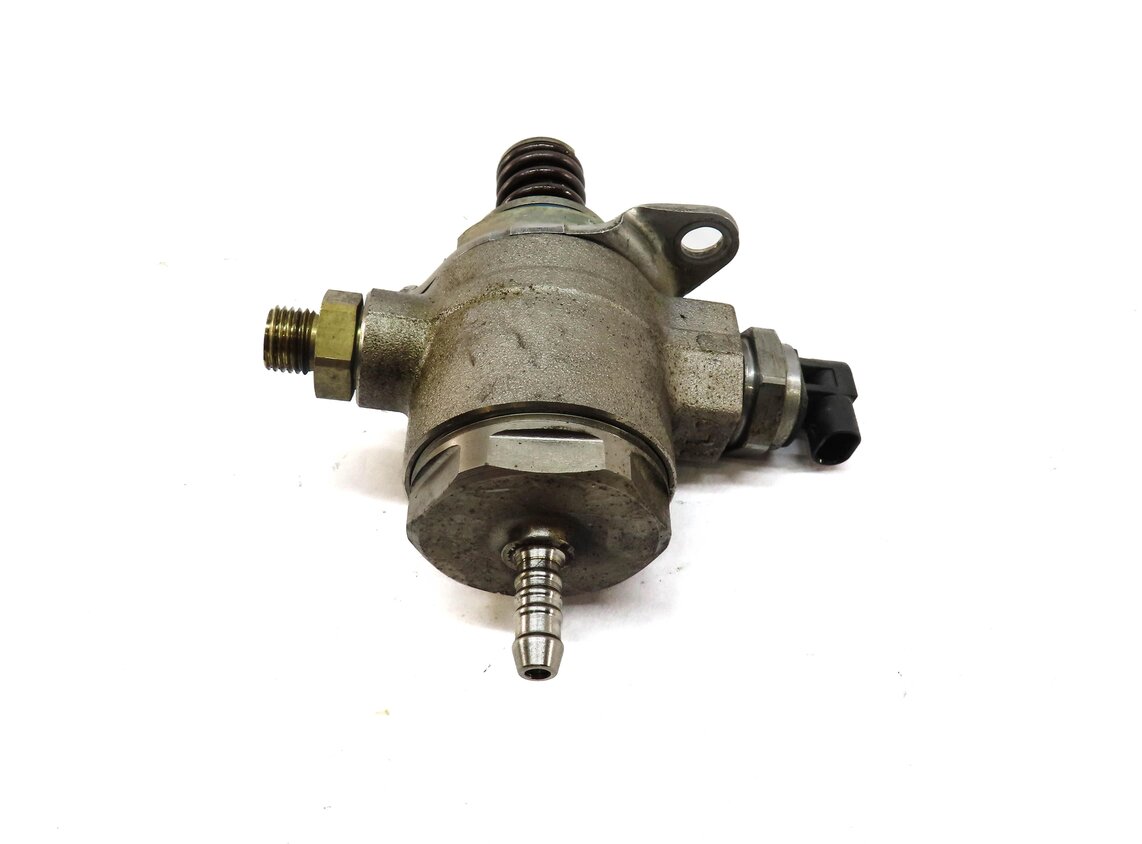 Thumbnail 6: 13-17 AUDI A4 A5 A6 Q5 TT (B8 C7 8K 8T 8R MK3) 2.0L ENGINE MECHANICAL FUEL PUMP