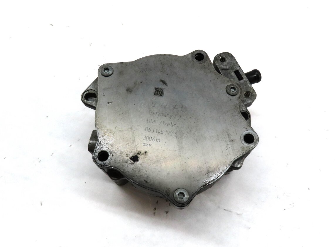 Thumbnail 4: 2009-2017 AUDI A4 A5 A6 (B8 8T 8K C7) 2.0L TURBO ENGINE BRAKE VACUUM PUMP