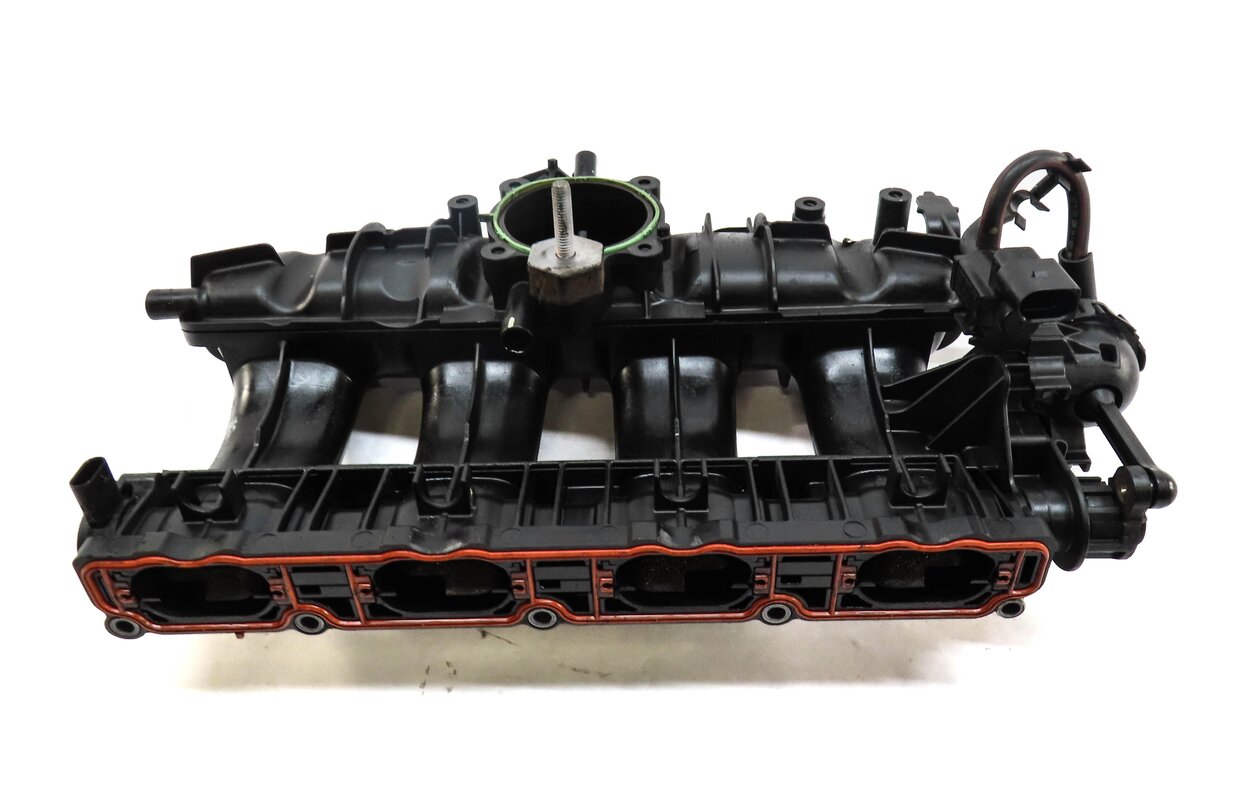 Thumbnail 5: 2009-2016 AUDI A4 A5 A6 Q5 (B8 8T 8K 8R C7) 2.0L TURBO ENGINE - INTAKE MANIFOLD