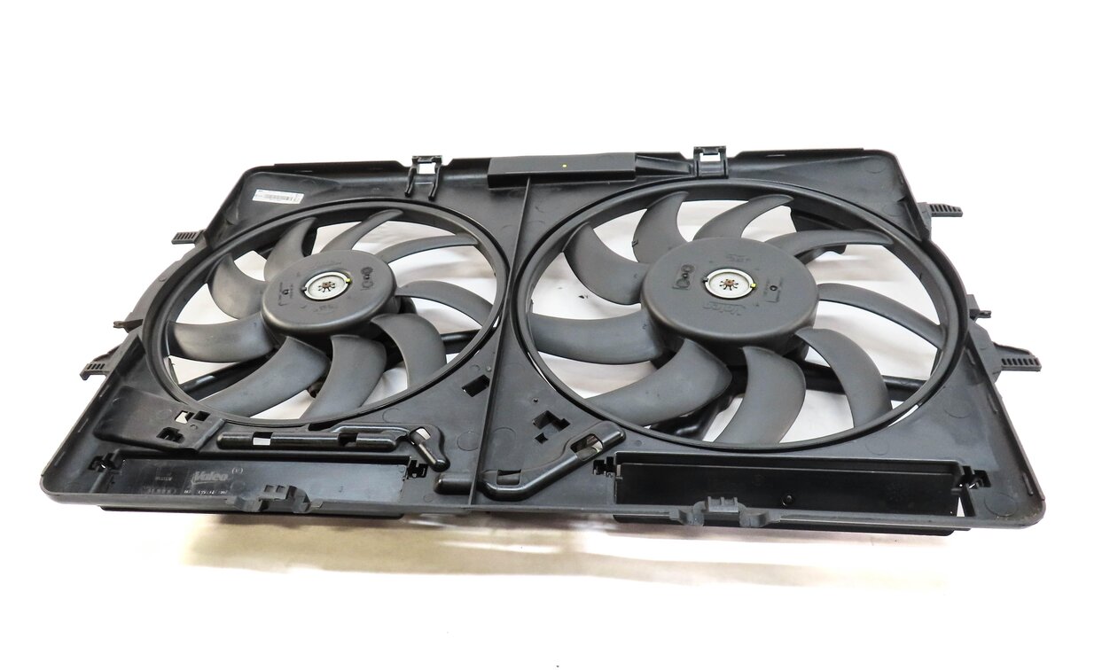 Thumbnail 2: 09-17 AUDI A4 A5 Q5 S4 (B8 8T 8R) 2.0L 3.0L 3.2L RADIATOR COOLING FAN w/ SHROUD