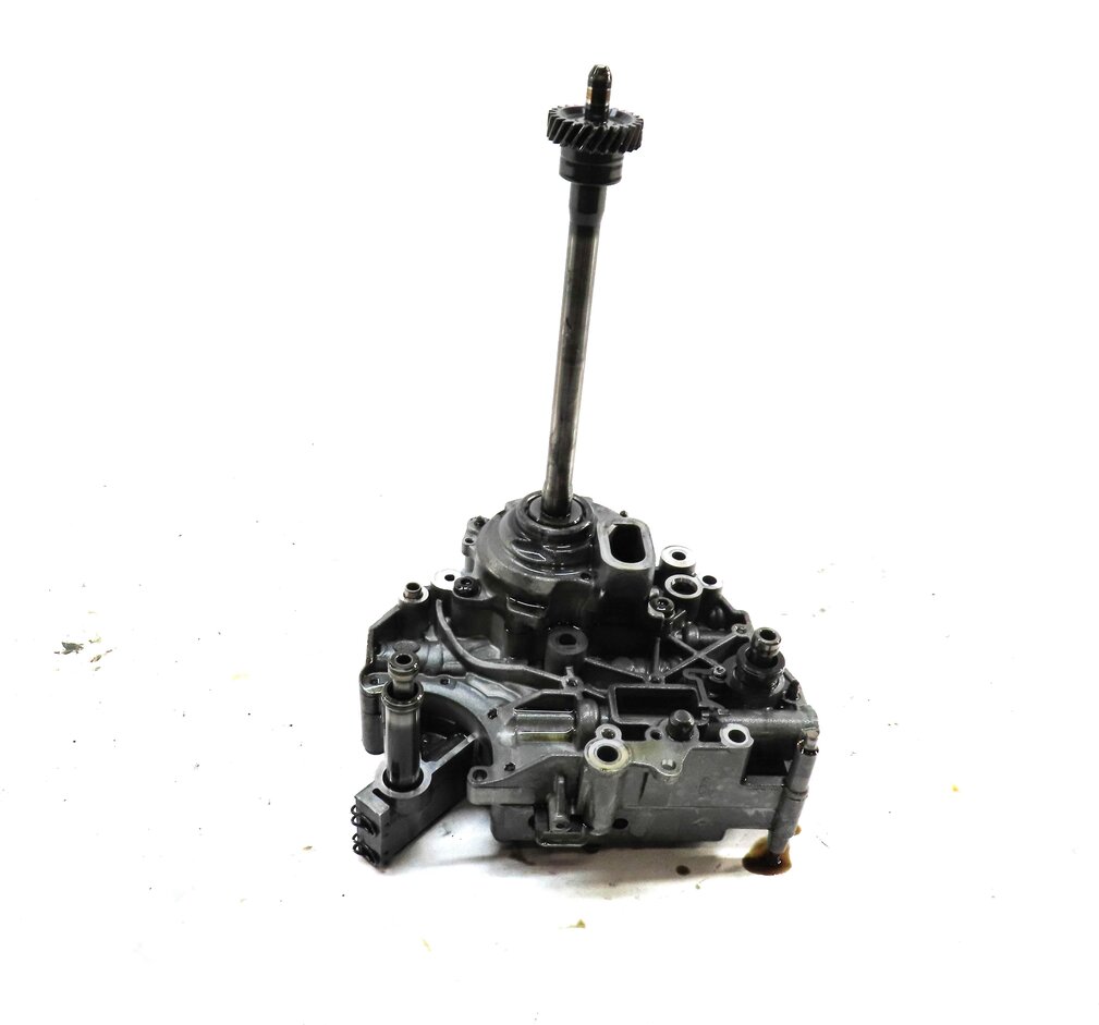 Thumbnail 1: 13-16 A4 14 A5 (B8 8K) 2.0L FWD CVT AUTO TRANSMISSION VALVE BODY w/ OIL PUMP