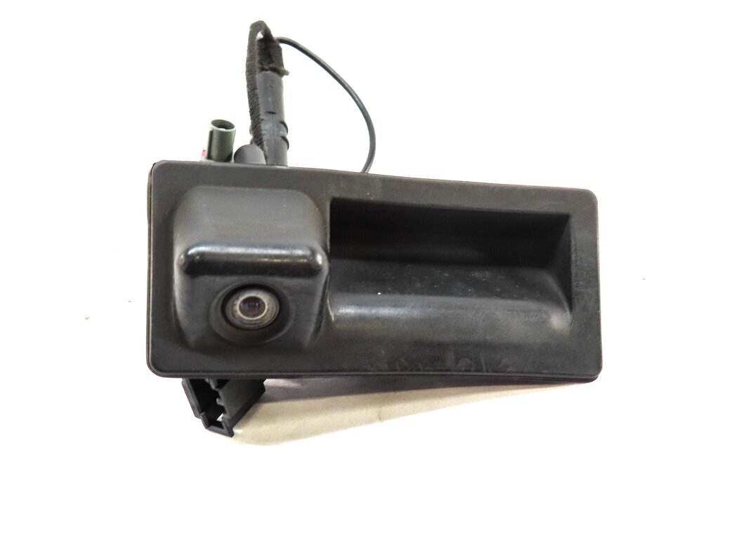 08-17 AUDI A4 S4 A5 S5 A7 S7 Q3 Q5 (B8 C7 4G8 8K 8T 8R) TRUNK HANDLE w/ CAMERA