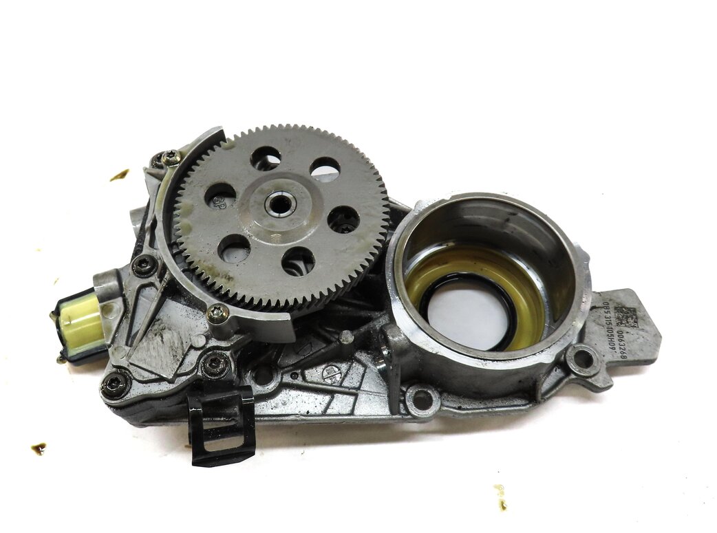 Thumbnail 2: 10-11 AUDI S4 A5 S5 (B8 8K 8T) AUTO AWD 7 SPEED AUTOMATIC TRANSMISSION OIL PUMP