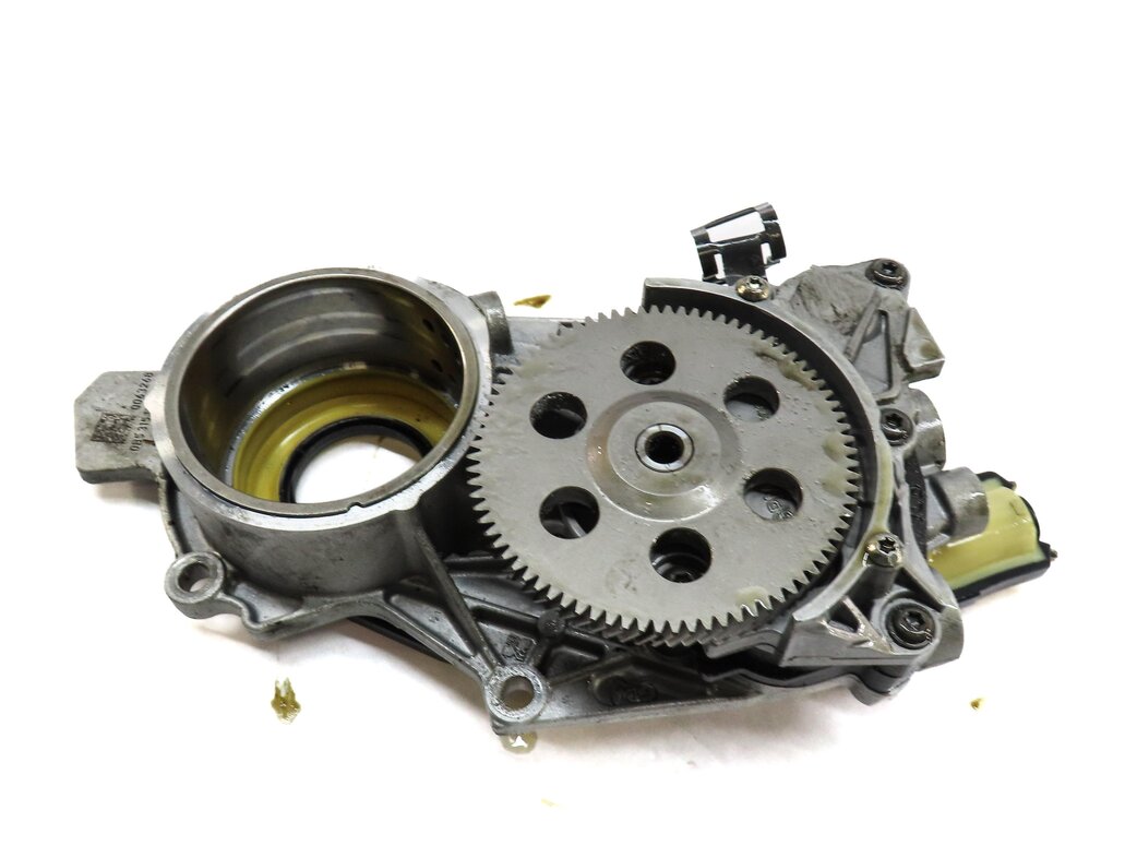 Thumbnail 3: 10-11 AUDI S4 A5 S5 (B8 8K 8T) AUTO AWD 7 SPEED AUTOMATIC TRANSMISSION OIL PUMP