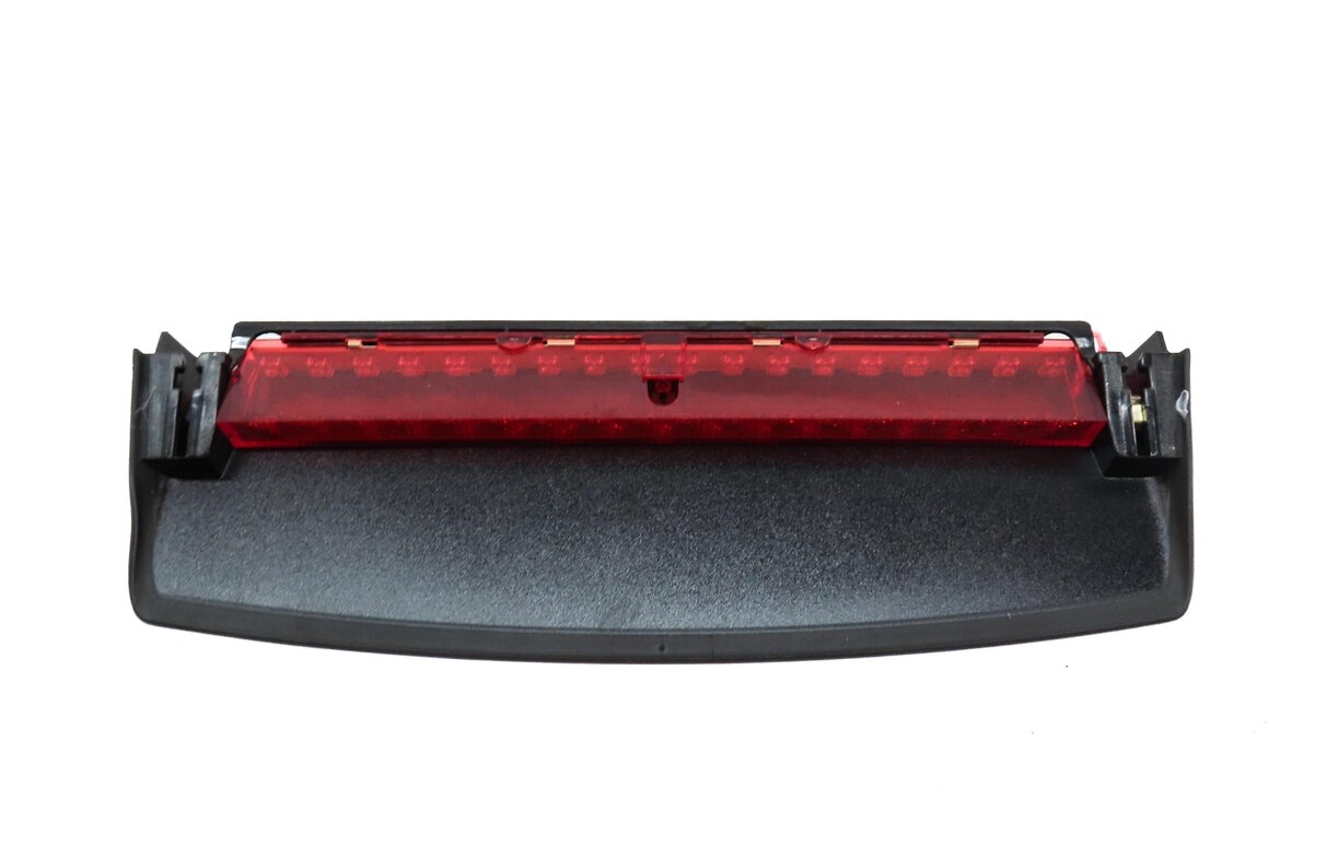 Thumbnail 2: 2010 AUDI S4 (B8 8K) REAR CENTER 3RD THIRD LIGHT BRAKE LAMP TAILLIGHT