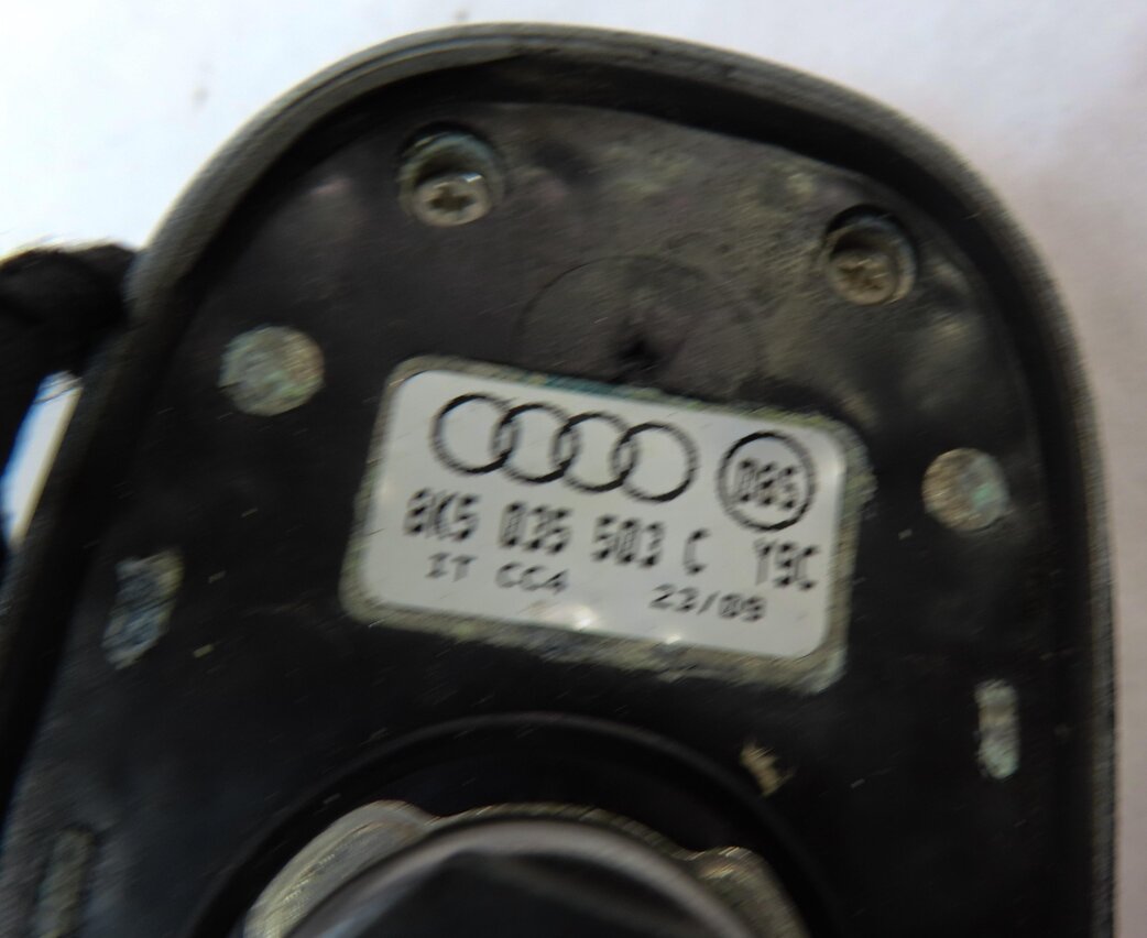 Thumbnail 5: 09-12 AUDI A4 (B8 8K) RADIO STEREO ROOF SHARK FIN ANTENNA (IBIS WHITE T9)