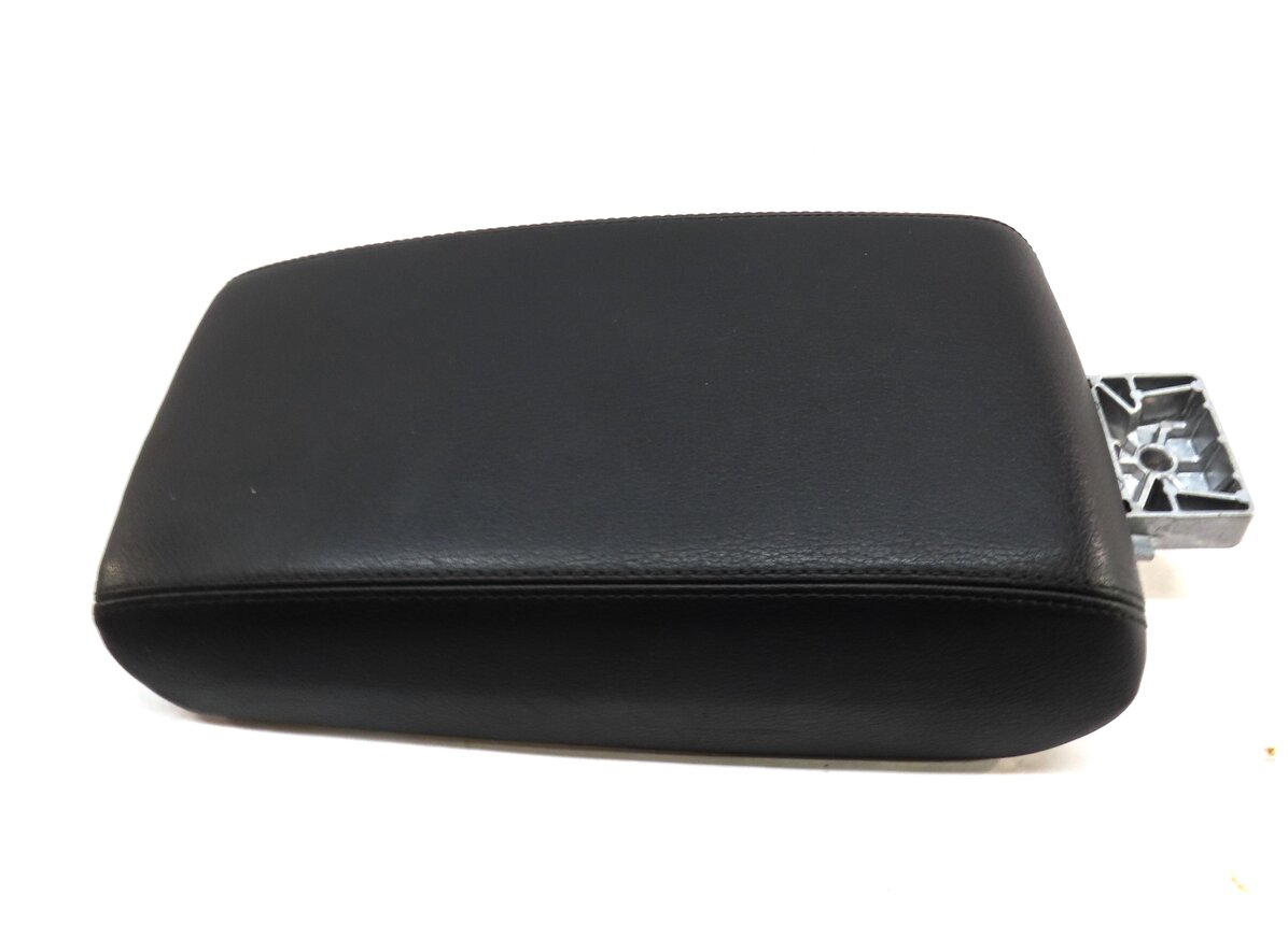 Thumbnail 3: 11-17 AUDI A6 S6 A7 S7 RS7 (C7 4G8) FRONT CENTER CONSOLE ARM REST LID (BLACK)