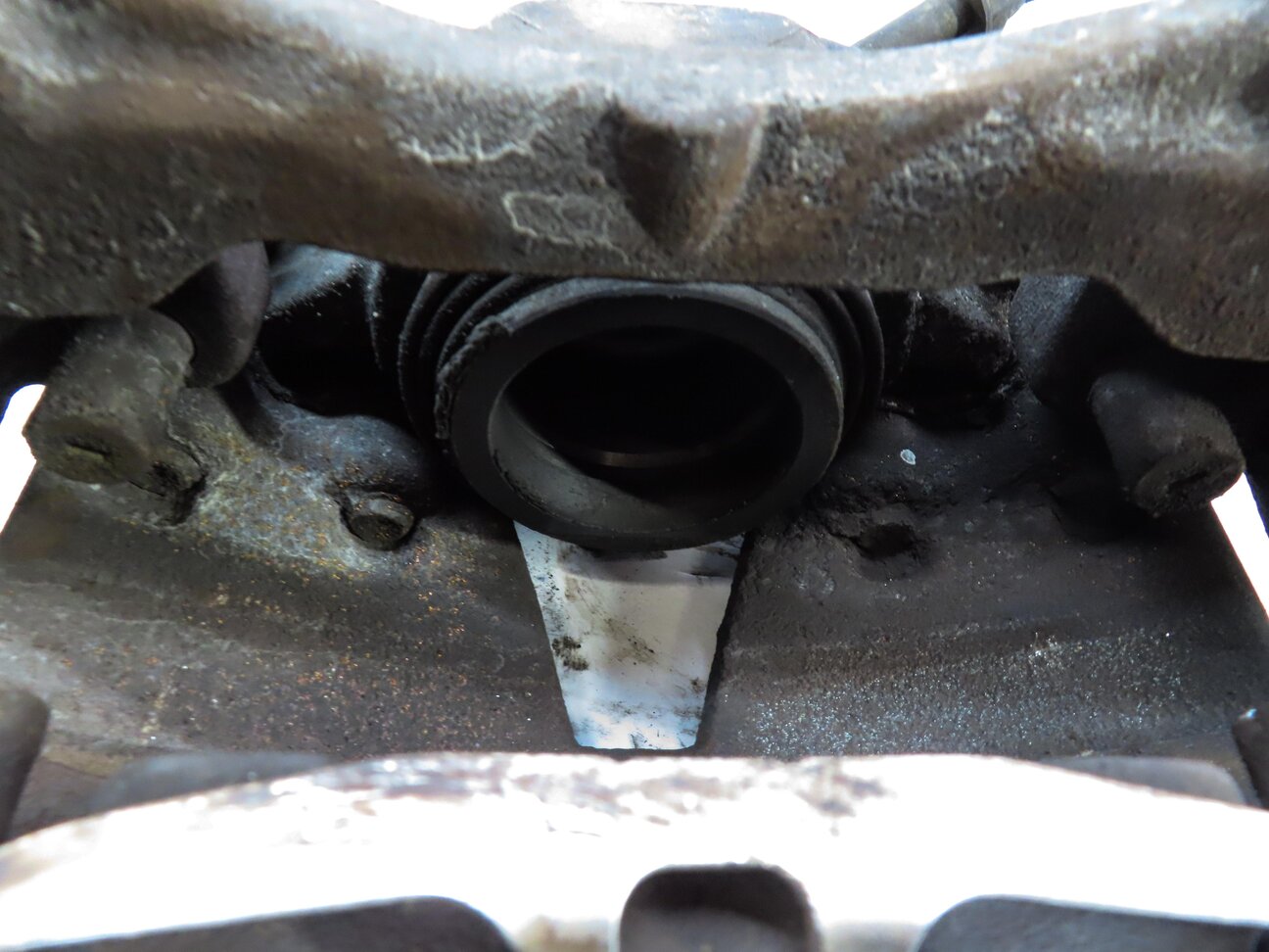 Thumbnail 6: 2012-2015 AUDI A6 (C7) LEFT FRONT DRIVER DISC BRAKE CALIPER (320mm ROTOR)
