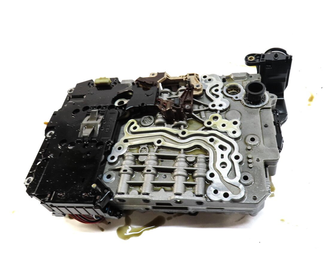 Thumbnail 4: 2013-2015 AUDI A6 (C7) 2.0L AWD QUATTRO - A/T AUTOMATIC TRANSMISSION VALVE BODY