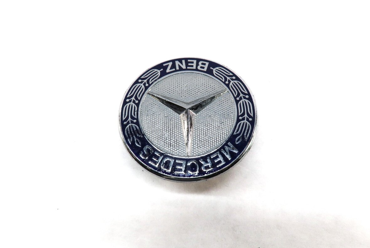 Thumbnail 3: 2014 MERCEDES C250 SEDAN (W204) FRONT HOOD EMBLEM LOGO BADGE 2048170616