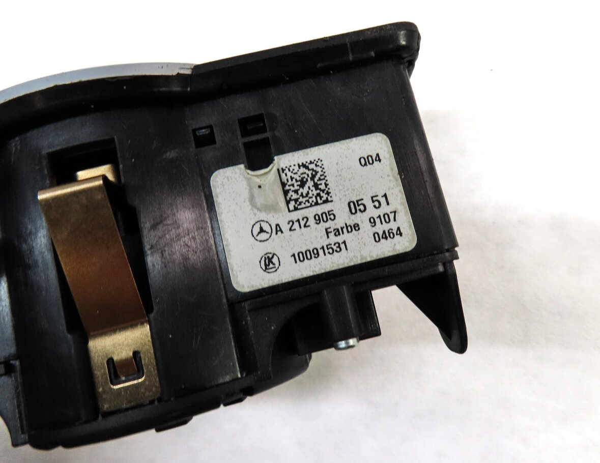 Thumbnail 5: 2008-2015 MERCEDES C-CLASS (W204) 15-21 C63 AMG (W205) HEADLIGHT SWITCH CONTROL