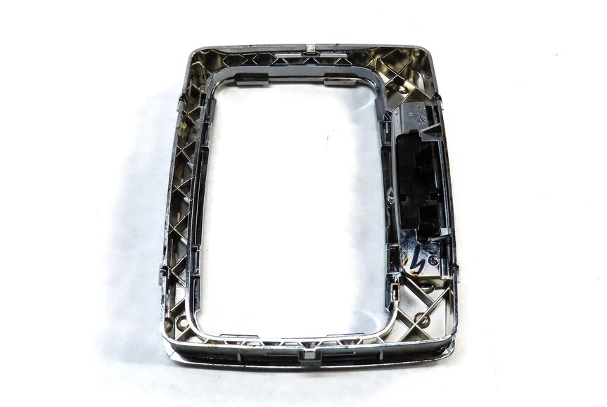 Thumbnail 4: 14 MERCEDES C250 SEDAN W204 AUTO TRANSMISSION GEAR SHIFTER SHIFT INDICATOR TRIM