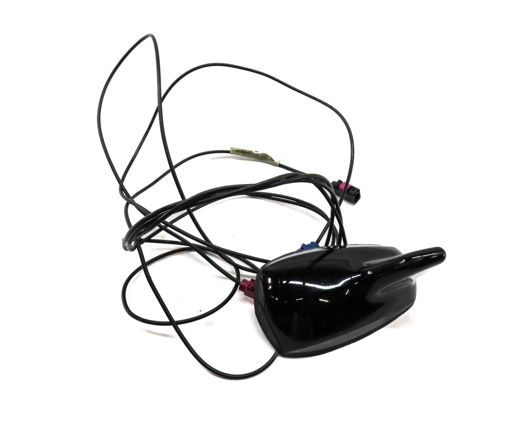 2014 MERCEDES C250 SEDAN (W204) ROOF SHARK FIN ANTENNA w/ CABLES (BLACK 040U)