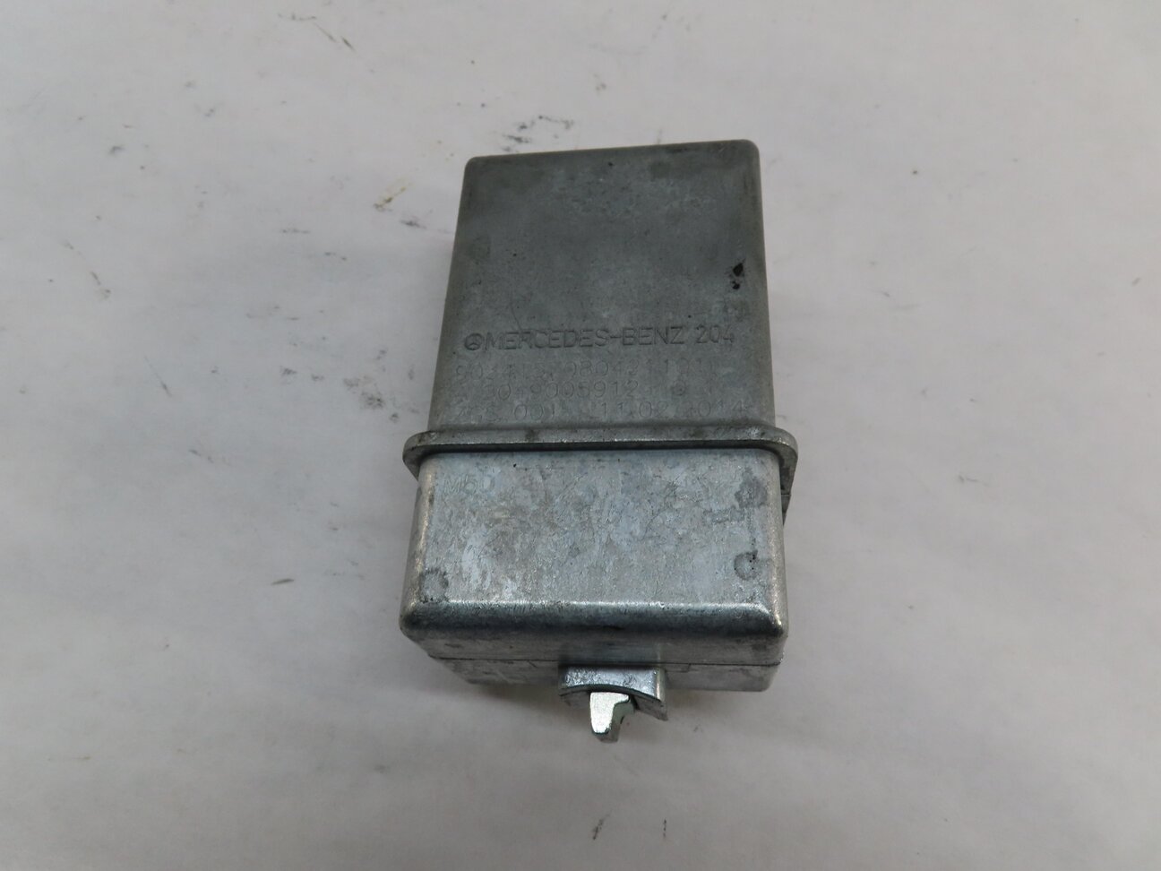 Thumbnail 3: 2014 MERCEDES C250 SEDAN (W204) STEERING COLUMN LOCK IMMOBILIZER MODULE