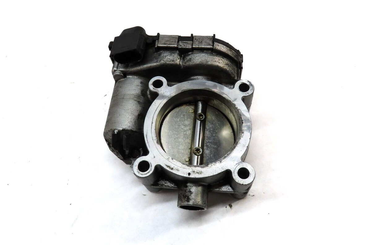 Thumbnail 3: 06-15 MERCEDES B200 C250 SLK250 (R172 W204 W245) 1.8L TURBO ENGINE THROTTLE BODY