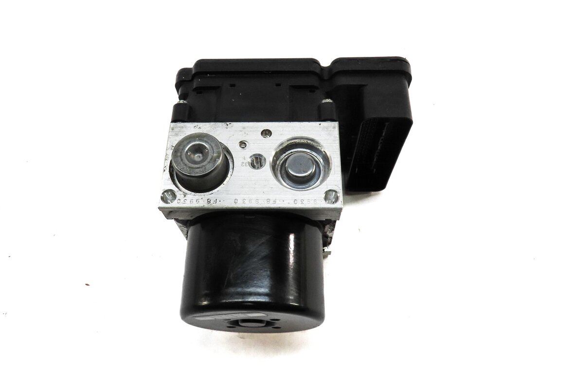 Thumbnail 3: 13-15 MERCEDES C250 C300 C350 GLK250 GLK350 (W204 X204) ABS ANTI LOCK BRAKE PUMP