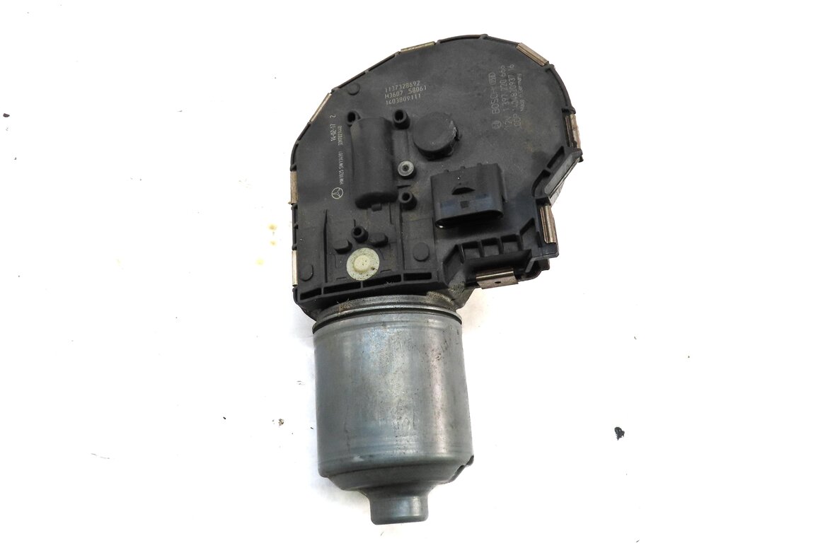 Thumbnail 2: 08-20 MERCEDES C E CLASS (A207 C207 W204 W207 W212) FRONT WINDSHIELD WIPER MOTOR
