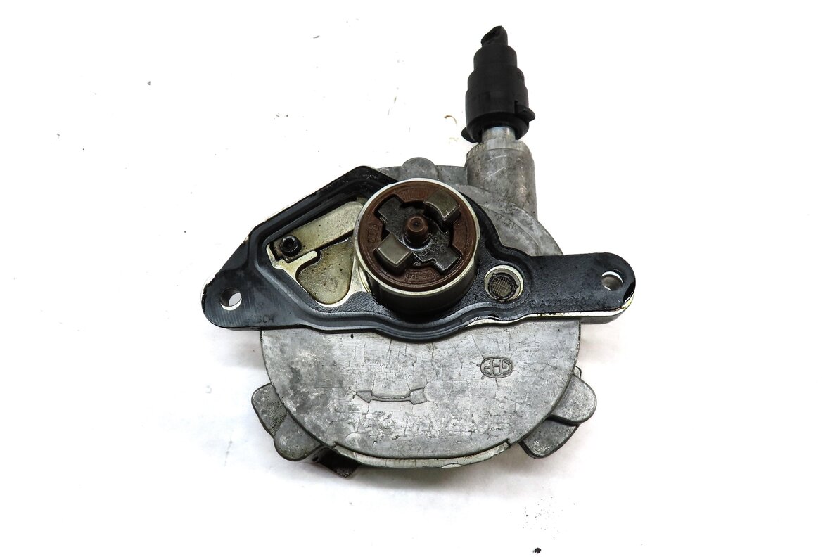 Thumbnail 3: 2012-2015 MERCEDES BENZ C250 SLK250 (W204 R172) RWD 1.8L TURBO BRAKE VACUUM PUMP