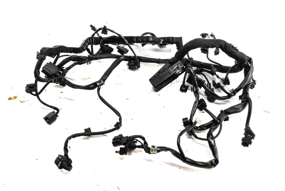 Thumbnail 1: 2014 MERCEDES C250 (W204) 1.8L TURBO M271 ENGINE WIRE WIRING HARNESS 2711502020