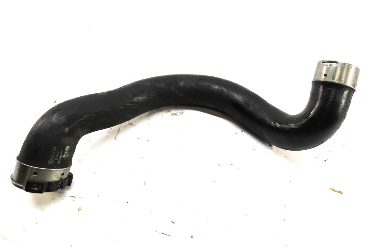 Thumbnail 4: 2014 MERCEDES C250 (W204) 1.8L TURBO M271 ENGINE RIGHT INTERCOOLER HOSE PIPE