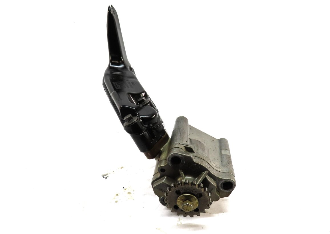 Thumbnail 6: 2013 LAND RANGE ROVER EVOQUE (L538) 2.0L TURBO ENGINE OIL PUMP w/ PICKUP TUBE