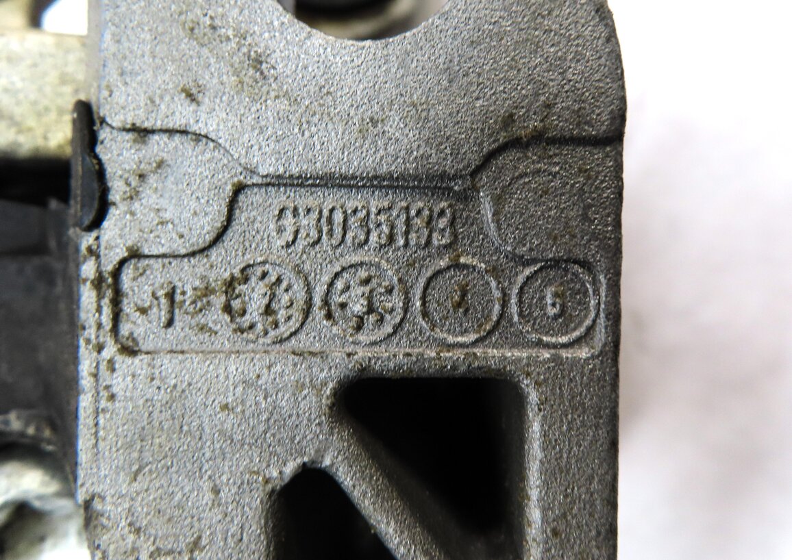 Thumbnail 6: 2013 RANGE ROVER EVOQUE (L538) 2.0L TURBO ENGINE REAR TRANSMISSION MOUNT BRACKET
