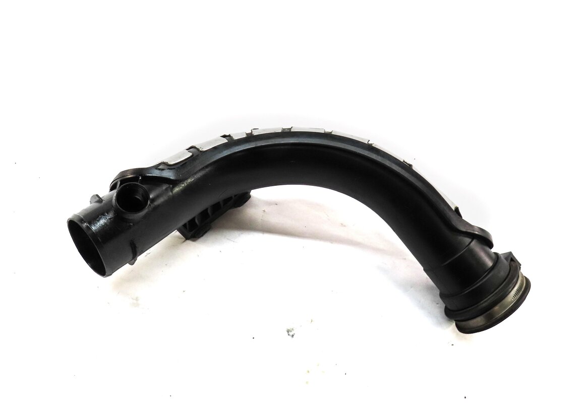 Thumbnail 2: 2013 LAND RANGE ROVER EVOQUE (L538) 2.0L TURBO ENGINE INTERCOOLER PIPE HOSE