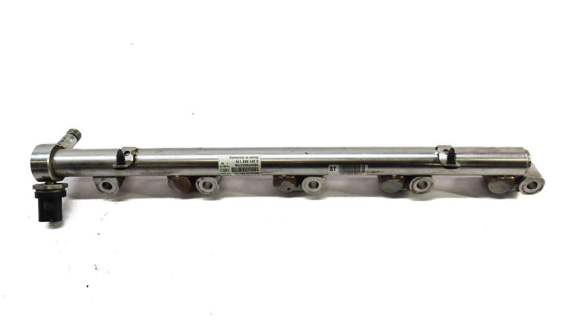 Thumbnail 4: 2013 LAND RANGE ROVER EVOQUE (L538) 2.0L TURBO ENGINE FUEL RAIL w/ SENSOR