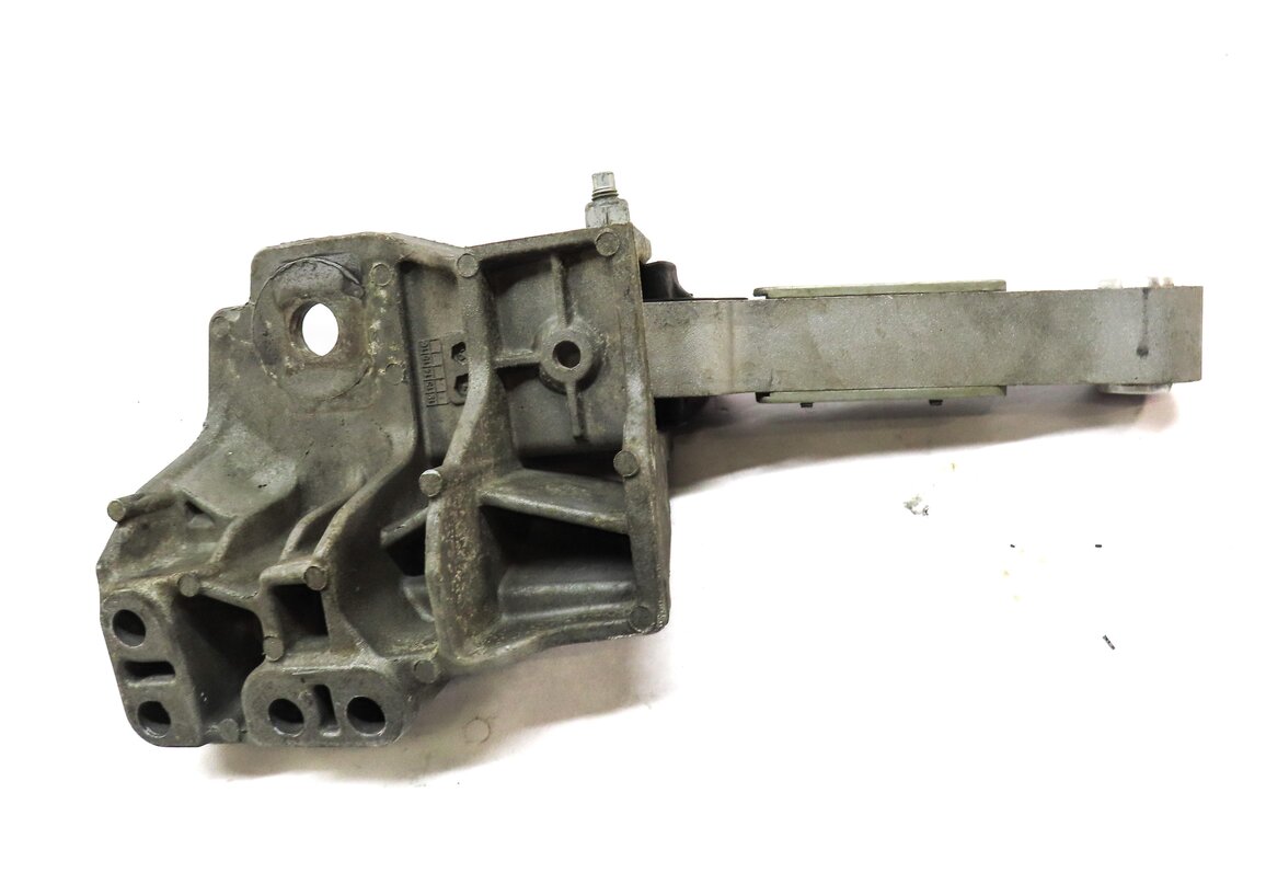 Thumbnail 2: 2013 LAND RANGE ROVER EVOQUE (L538) 2.0L TURBO ENGINE UPPER MOTOR MOUNT