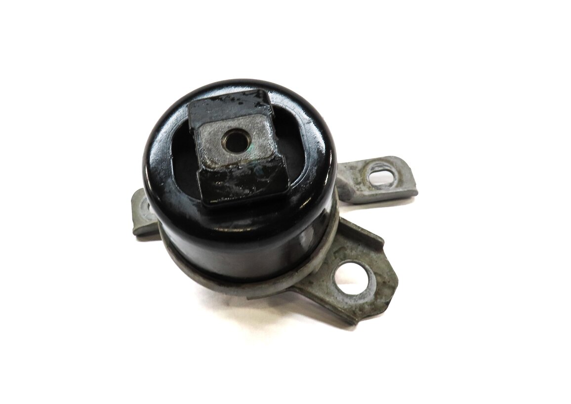 Thumbnail 2: 2013 LAND RANGE ROVER EVOQUE (L538) 2.0L TURBO ENGINE RIGHT MOTOR MOUNT BRACKET