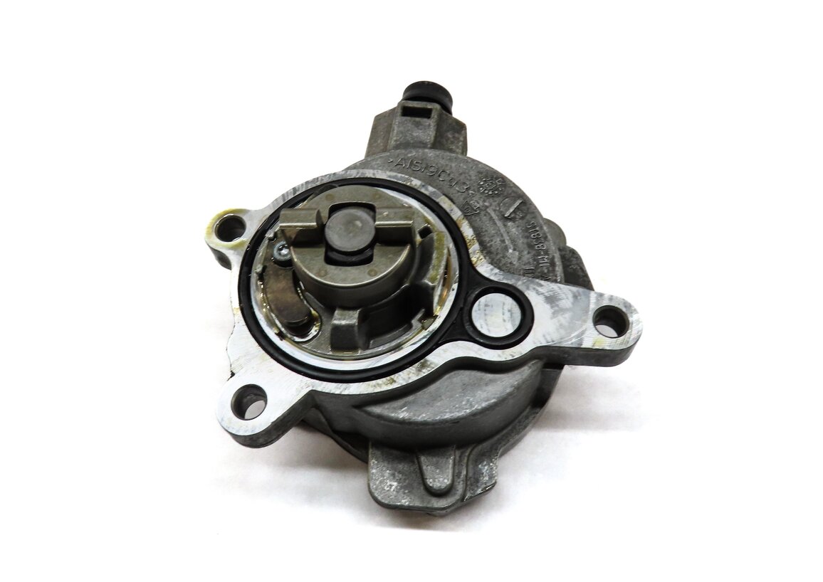 Thumbnail 3: 12-17 JAGUAR XE XF / RANGE ROVER EVOQUE DISCOVERY LR2 - 2.0L BRAKE VACUUM PUMP