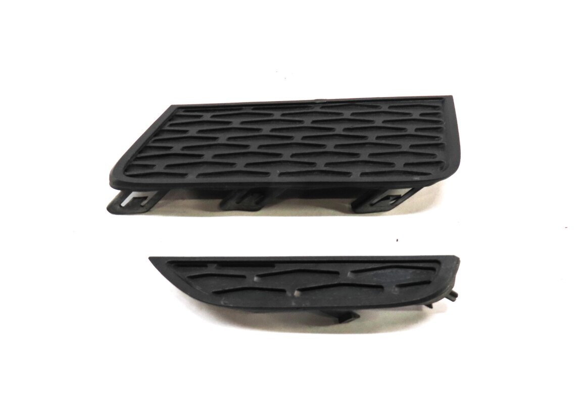 Thumbnail 3: 2013 LAND RANGE ROVER EVOQUE (L538) FRONT LEFT BUMPER FOG LIGHT TRIM SET (BLACK)