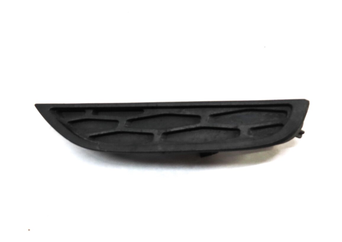 Thumbnail 4: 2013 LAND RANGE ROVER EVOQUE (L538) FRONT LEFT BUMPER FOG LIGHT TRIM SET (BLACK)