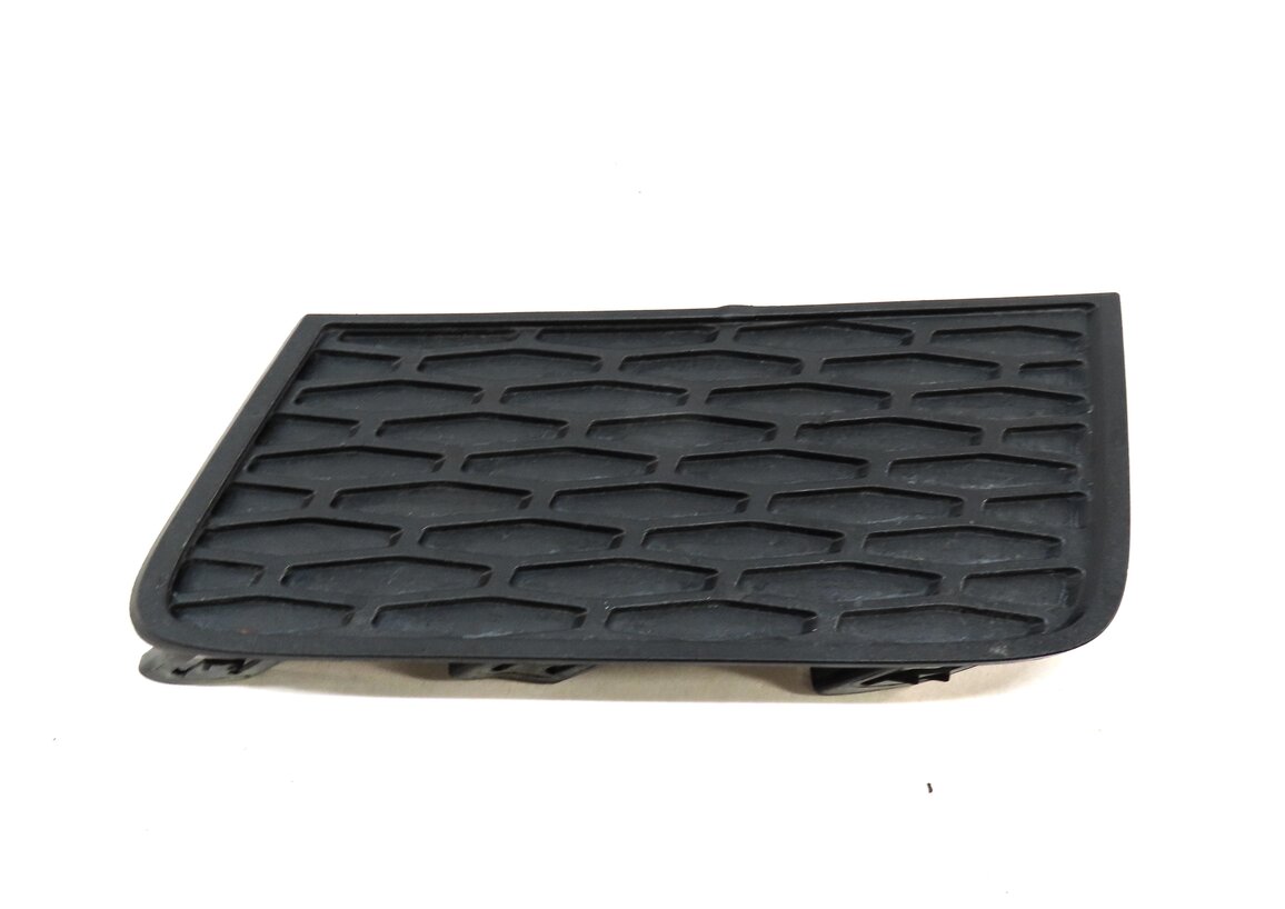 Thumbnail 6: 2013 LAND RANGE ROVER EVOQUE (L538) FRONT LEFT BUMPER FOG LIGHT TRIM SET (BLACK)