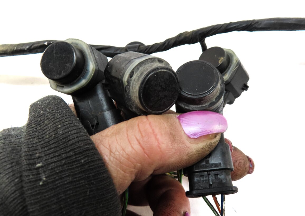 Thumbnail 5: 2013 RANGE ROVER EVOQUE L538 REAR PARK ASSIST PDC SENSOR SET4 (BLACK) w/ HARNESS