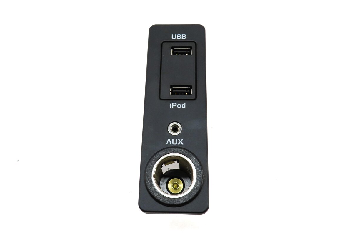 Thumbnail 2: 2013 LAND RANGE ROVER EVOQUE L538 AUXILIARY AUX USB iPOD INPUT JACK SWITCH PANEL