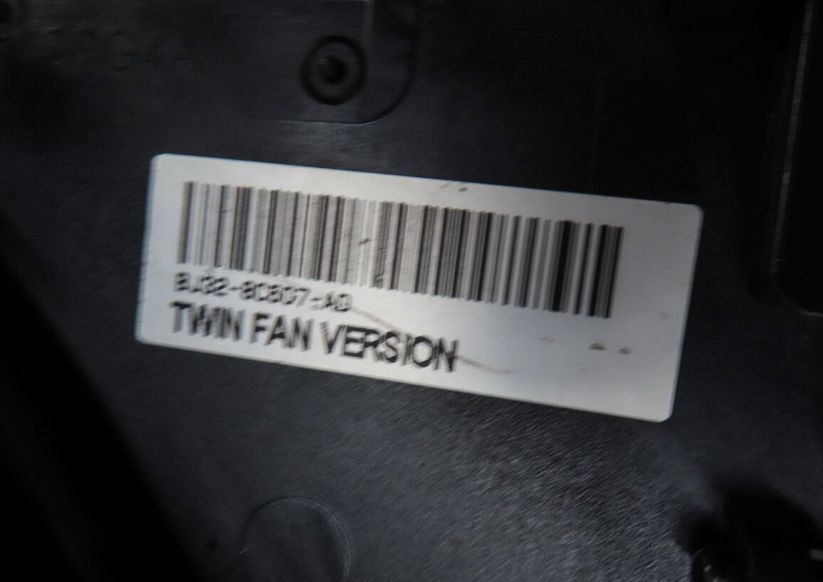 Thumbnail 6: 12-17 LR2 DISCOVERY SPORT RANGE ROVER EVOQUE (L538 L550) RADIATOR COOLING FAN